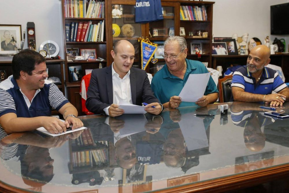 Acuerdo de cooperacin entre el gobierno de la Ciudad y la Federacin de la Carne