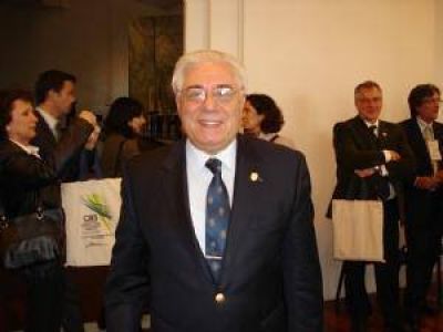Muri� el rector de la Universidad del Salvador