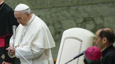 El Papa explic� la eucarist�a: Dios nos pide poco y nos da mucho