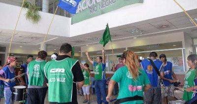 Contra los despidos y el vaciamiento del organismo, ATE volvi� a ocupar el Senasa en R�o Negro