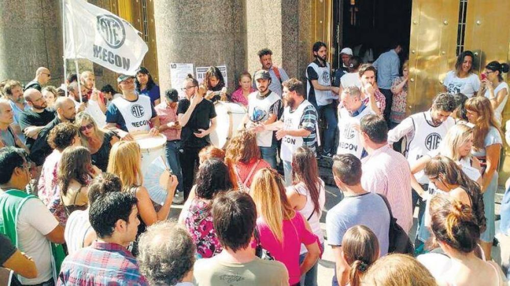 Oleada de despidos en Naci�n