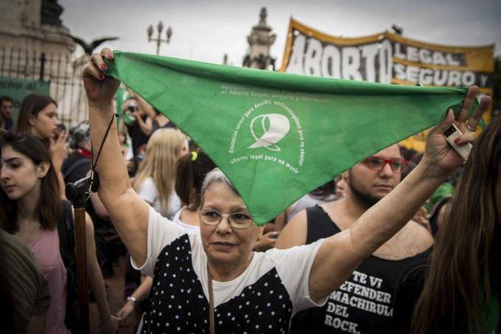Encuesta: casi la mitad de los bonaerenses est� de acuerdo con la legalizaci�n del aborto