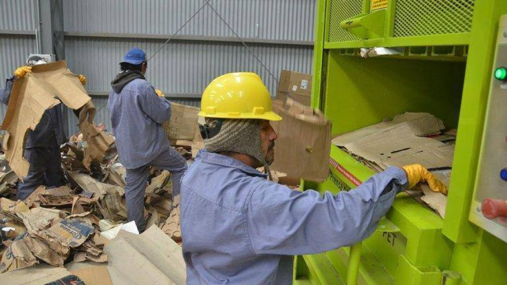 Dos municipios piensan en hacer ladrillos con basura