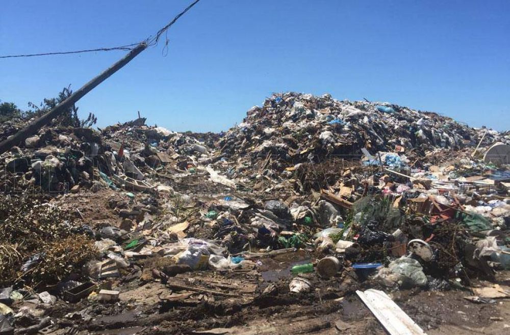 Basural: �Con este acuerdo vamos a resolver un mont�n de problemas�
