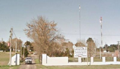 Paro general de actividades en la Cooperativa El�ctrica Laguna de los Padres