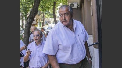 La CGT se reagrupa, suma m�s gremios y deja aislado a Moyano