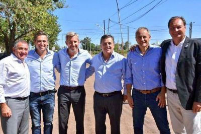 Frigerio visit� Marcos Ju�rez con pol�ticos cordobeses