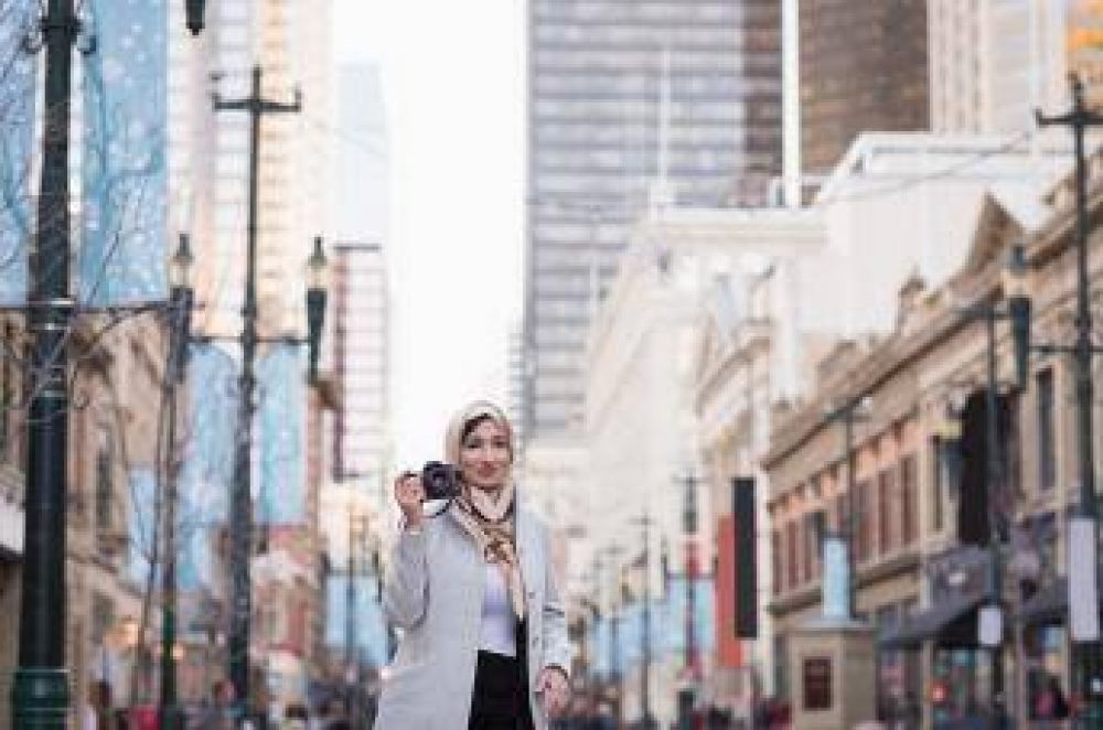 Glory Ali, la musulmana que anima a los musulmanes a viajar ms