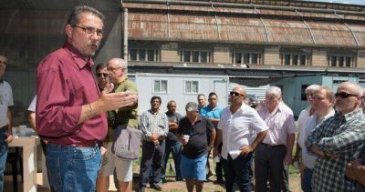 Triaca interviene otro gremio y lo acusan de violar el principio de libertad sindical