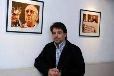La muestra con fotos in�ditas del trabajo pastoral de Jorge Bergoglio llega a Pilar
