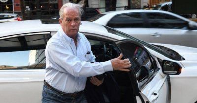 Andr�s Rodriguez activ� la cl�usula gatillo, pero se pagar� en c�modas cuotas