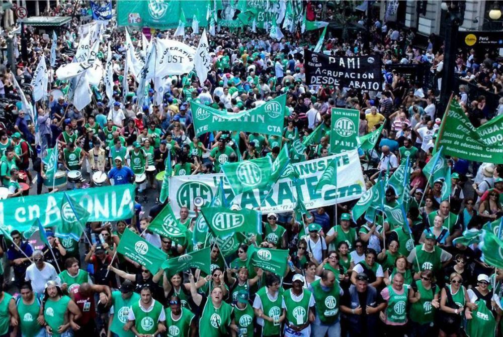 Entre Ríos: los gremios estatales rechazaron la oferta salarial