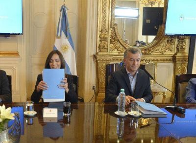 Seg�n una encuesta, Macri es m�s culpable que Cristina Kirchner por la situaci�n econ�mica