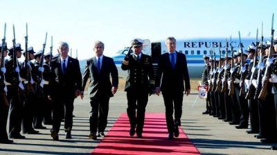 Mauricio Macri lleg� a Chile para la asunci�n presidencial de Sebasti�n Pi�era