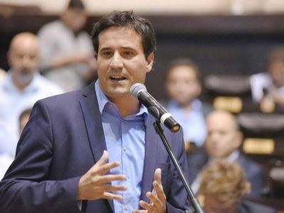 Abad, ponder� la forma de licitaci�n para la compra de medicamentos