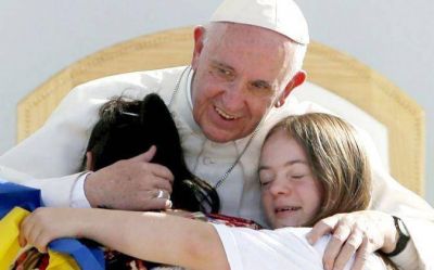 Mons. Lozano: perd�n y misericordia, claves del liderazgo de Francisco