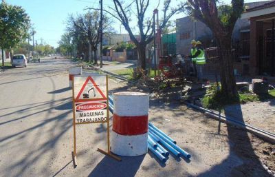 Comenzaron las obras de cloacas en los barrios Butal�, Vial y Jard�n
