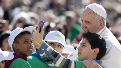 Francisco: hay quien recita el Padre nuestro sin comprender lo que dice