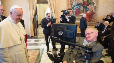 Stephen Hawking y la Iglesia Cat�lica: 5 cosas que no sab�as