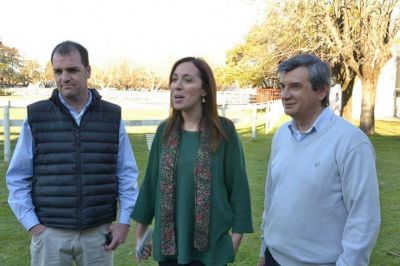 A intendente oficialista se le pas� la adhesi�n a la ley antinepotismo y el massismo se lo recuerda