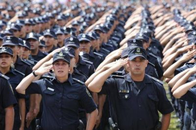 Casi tres mil jefes de la polic�a bonaerense todav�a no presentaron sus declaraciones juradas