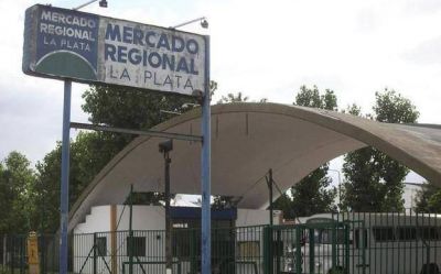 Tensi�n y amenaza de paro por despidos en el Mercado Regional