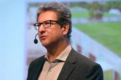 Crisis en IOMA: la oposici�n quiere llevar a Di Liscia a dar explicaciones al Senado