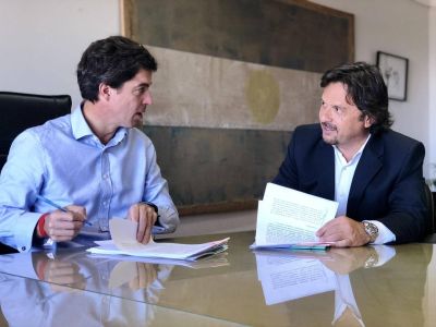 S�enz firm� convenios con Naci�n para obras h�dricas en la ciudad