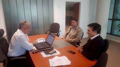 L�pez y la empresa que ejecuta la obra de gas en Claraz firmar�an un convenio