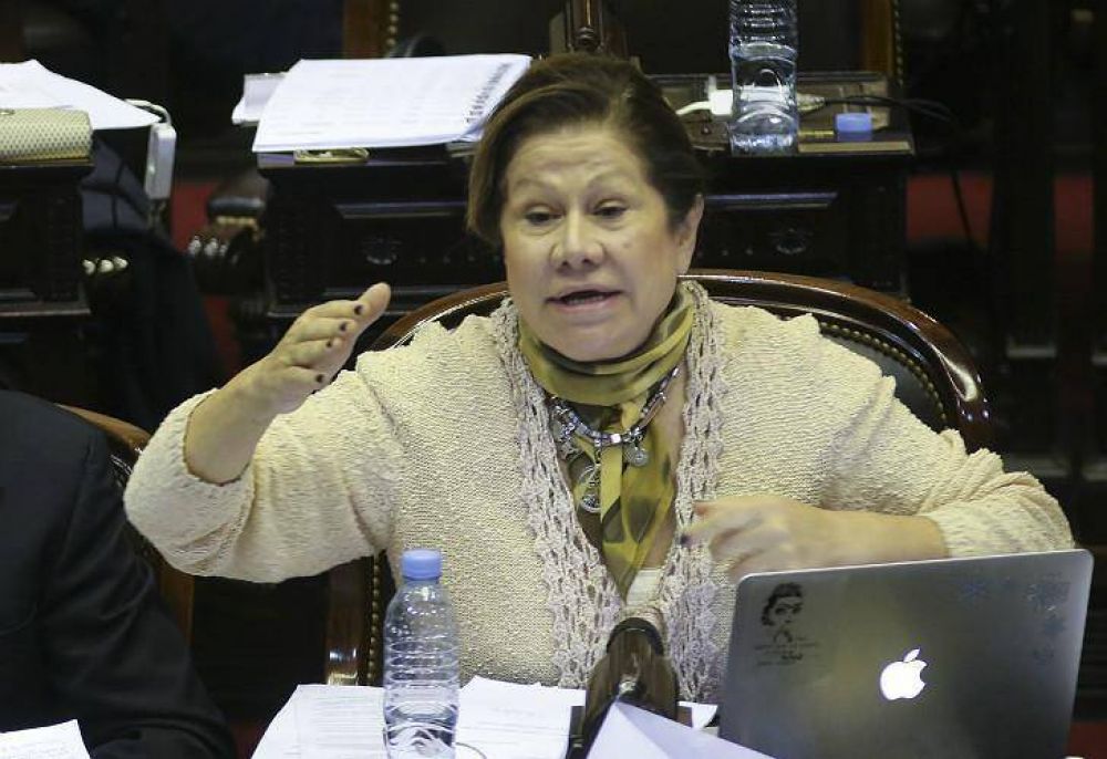 Graciela Cama�o pide excluir a los represores de los posibles presos que saldr�an de la c�rcel