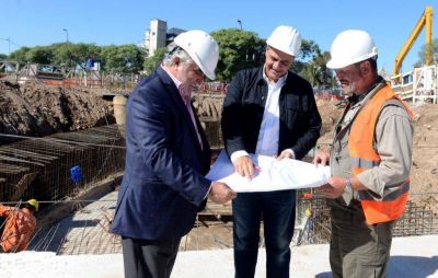 Jorge Macri: �Todas las obras h�dricas que venimos haciendo han servido, y sus resultados ya se est�n viendo�