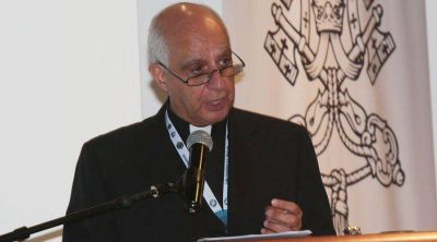 Mons. Fisichella destaca el Pontificado del Papa Francisco como el de la Nueva Evangelizaci�n