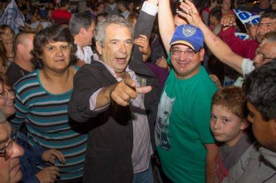 Paritarias: peronistas y massistas, arriba