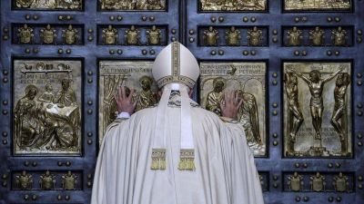 Los desaf�os del Papa y los riesgos del cambio