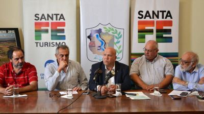 La provincia entreg� aportes a Romang y San Javier
