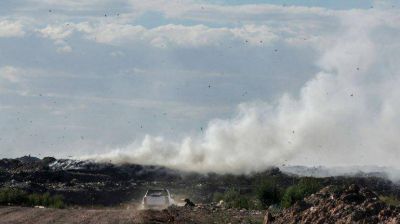 La Muni intenta controlar el humo t�xico del basural