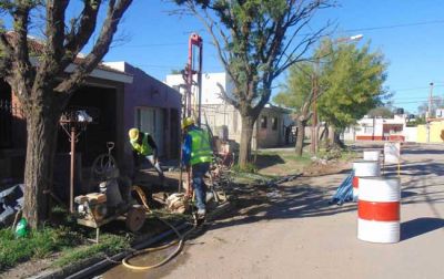 Cloacas del Butal�: con algunos inconvenientes, empez� la obra