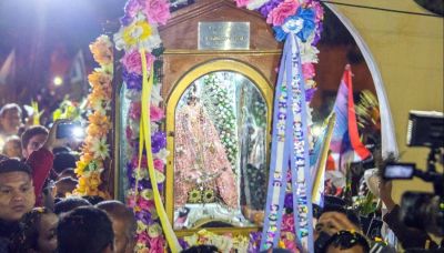 Multitud renov� su amor por la 