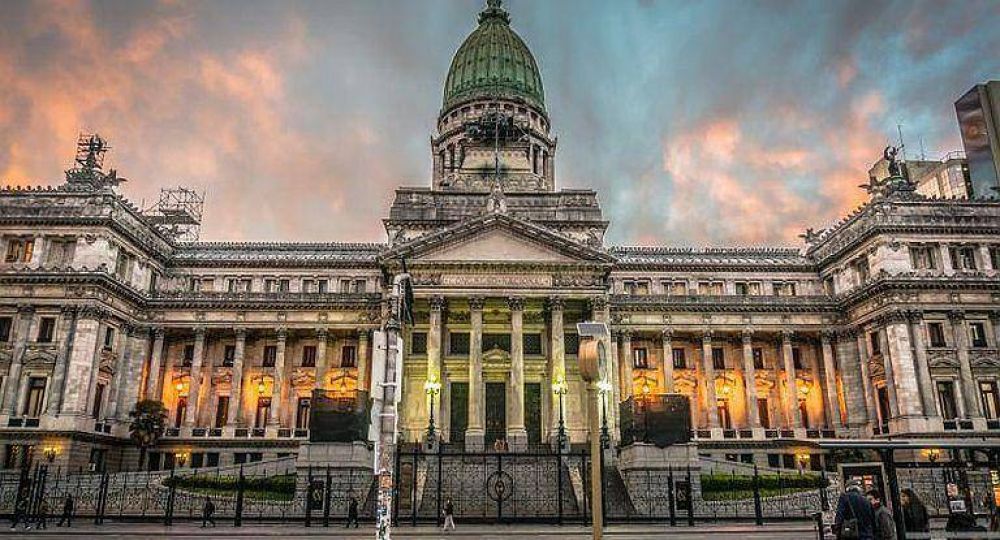 Pasajes en el Congreso: el canje discrecional, una 