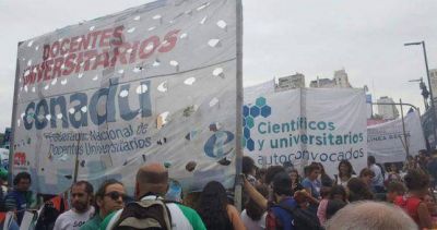 Docentes Universitarios ratificaron el paro de 48 horas por un incremento salarial del 25%