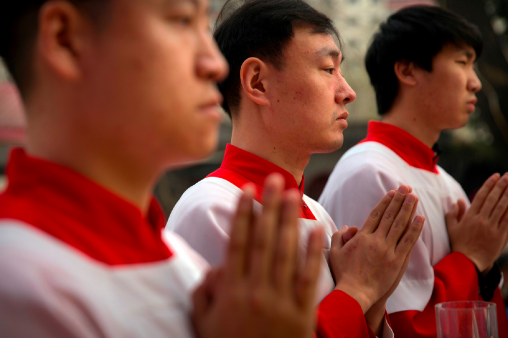 China busca acercarse al Vaticano, pero sin ceder el nombramiento de obispos