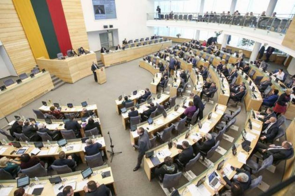 El parlamento lituano removi a un funcionario por comentarios antisemitas