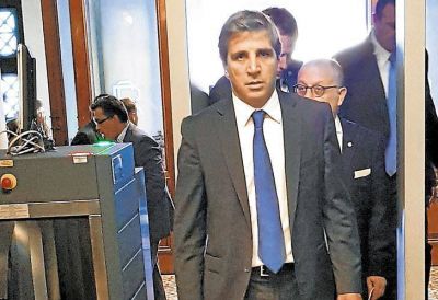Caputo rinde cuentas por primera vez sobre la deuda y sus offshores