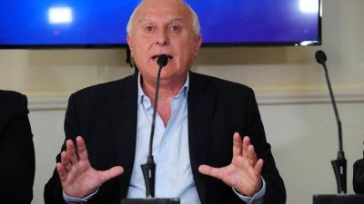 Conflicto gremial: el gobernador Lifschitz descontar� los d�as de paro