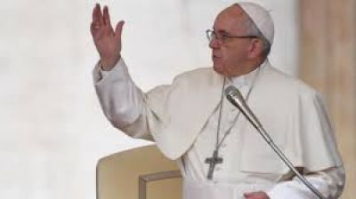 Coraje para rechazar una econom�a de exclusi�n, pide el Papa en el mes de abril