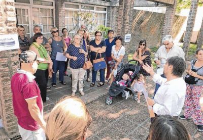 Protesta y enojo vecinal contra el servicio de Absa