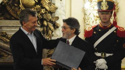 El debut de Cuccioli con marcha atr�s