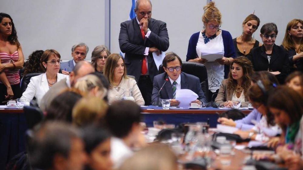 Arranca el debate por el aborto: expondr�n expertos y hasta famosos del teatro y la TV