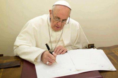 Esta es la nueva Exhortaci�n Apost�lica de Francisco