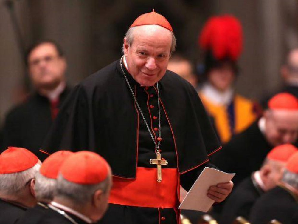 Un cardenal quiere debatir en un concilio la ordenacin de mujeres